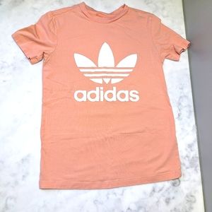 Adidas T-shirt